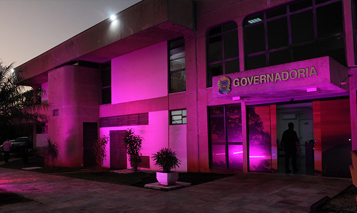 Governadoria “se veste” de lilás para promover mês de combate à violência doméstica em MS
