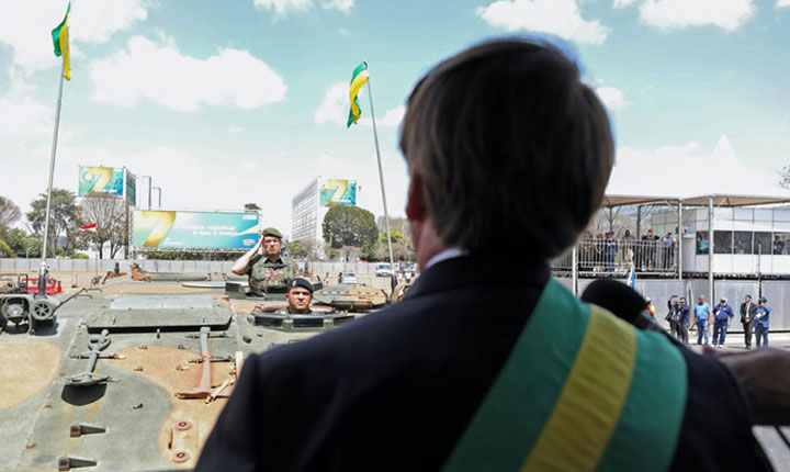 Forças Armadas deturpam história do Brasil ao militarizar o 7 de setembro