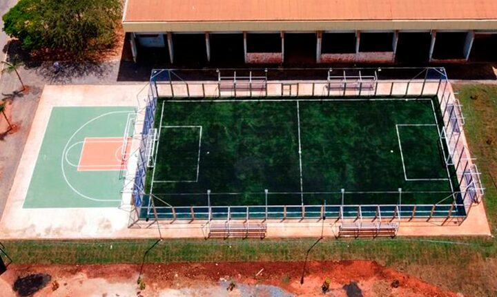 Governo do Estado intensifica entrega de arenas do MS Bom de Bola em nove municípios