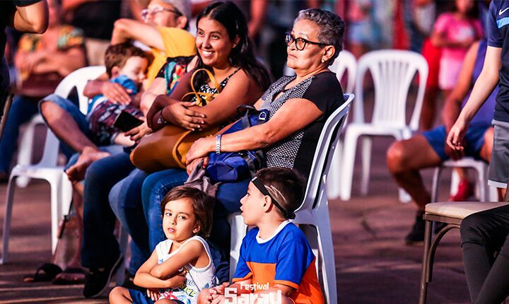 Sarau no Parque promove encontro de gerações entre artistas sul-mato-grossenses