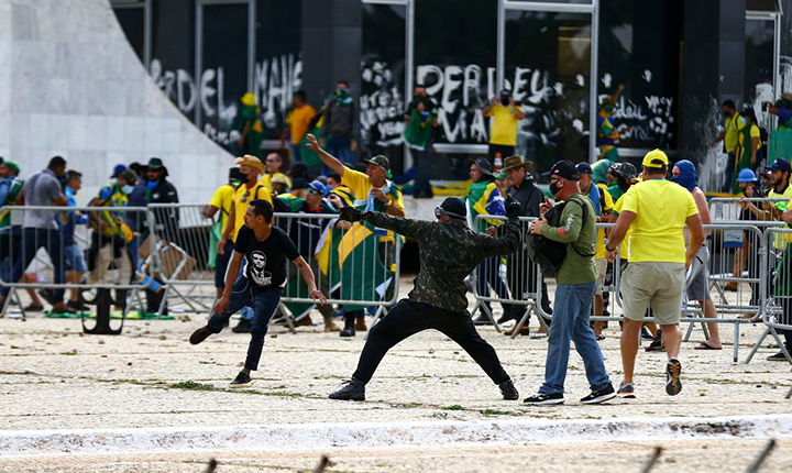 ONU e União Europeia condenam “assalto à democracia” no Brasil