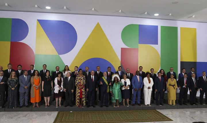 Retomar relações com o mundo dominará agenda de Lula nos primeiros momentos de Governo