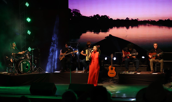 Show ‘Maria Alice canta Paulo Simões’ inicia turnê neste domingo