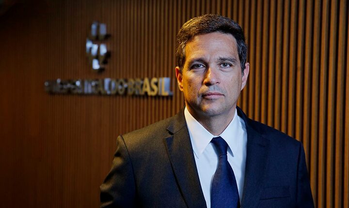 Bolsonarista Campos Neto mantém taxa de juros em 13,75% e ameaça aumentá-la ainda mais