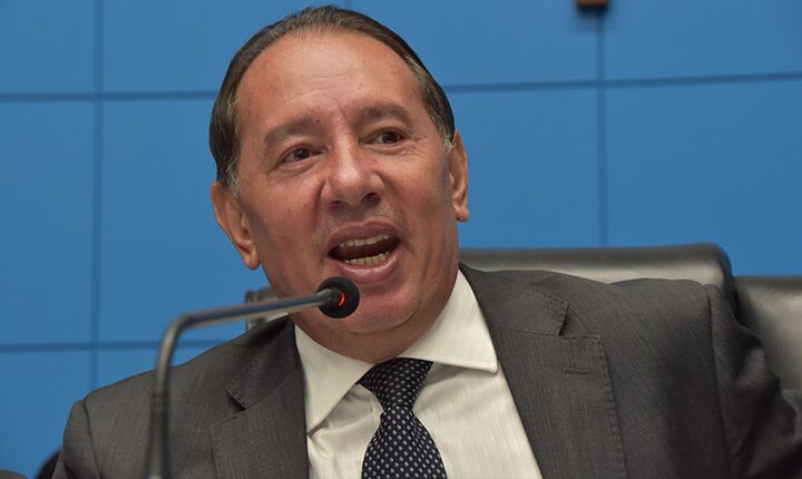 Gerson Claro quer atendimento presencial da Energisa no Distrito de Palmeiras