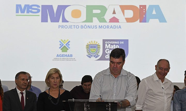 Famílias já podem aderir ao ‘Bônus Moradia’ que vai ajudar no financiamento da casa própria