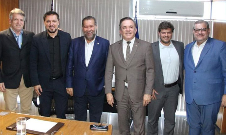 Em Brasília, Vander Loubet e Lucas de Lima são recebidos pelo Ministro Carlos Lupi