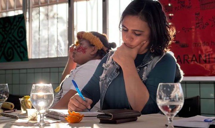 Deputada Gleice Jane luta pela proteção dos povos indígenas contra o tráfico no MS