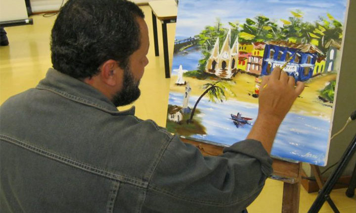 Espaço Arte leva exposições de artistas regionais para o Paço Municipal