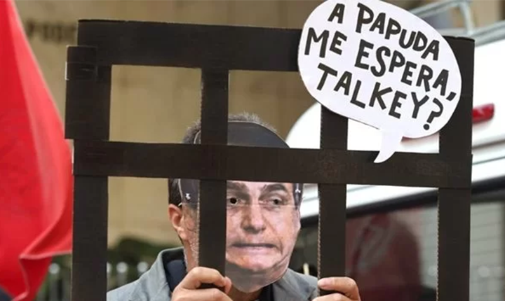 Bolsonaro cogita fuga, mas autoridades italianas já avisaram que ele será extraditado