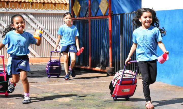 Aulas na Reme retornam nas 205 unidades escolares para mais de 110 mil alunos