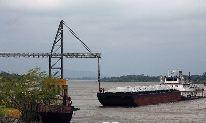 Estado inicia processo de implantação de mais um porto de cargas em Porto Murtinho