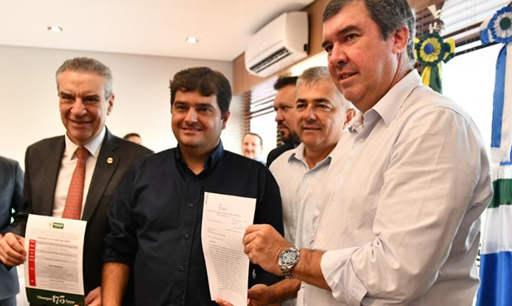 Com apoio de Paulo Corrêa, Riedel anuncia novos investimentos em Nioaque