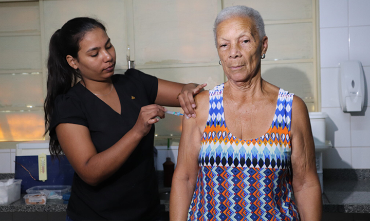 Em 10 dias de campanha, apenas 17,5 mil pessoas foram vacinadas contra a gripe em Campo Grande