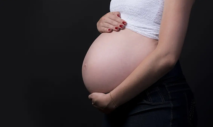 Abuso na infância aumenta chances de depressão pós-parto