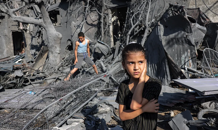 Genocídio: com apoio dos EUA, Israel mata dezenas de civis em Rafah