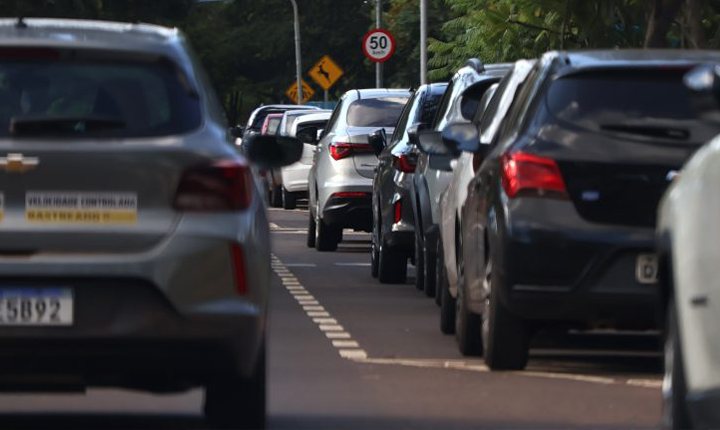 Atenção condutores: última semana para pagar o licenciamento de veículos placa final 3