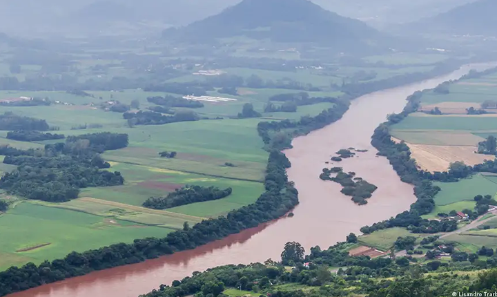 Por que preservação de margens de rios gera debate no STF