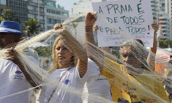 PEC das Praias beneficia ao menos 295 políticos, de vereadores a senadores