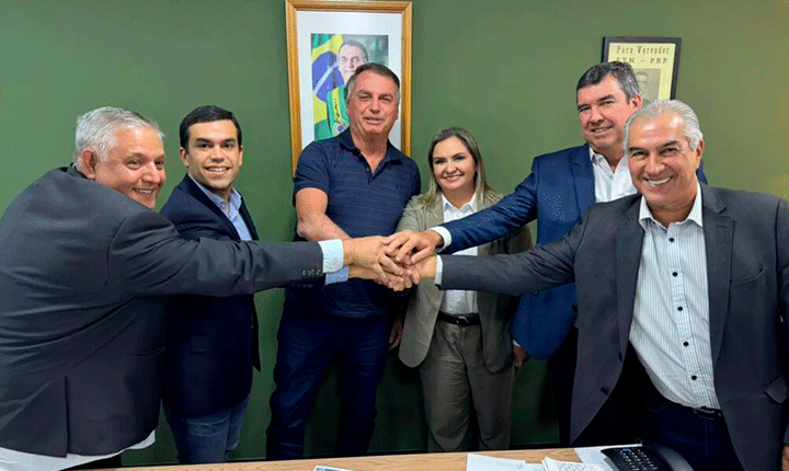 Jair Bolsonaro indica vice para chapa de Beto Pereira e anuncia apoio ao candidato tucano