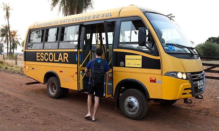 Programa de monitoramento do transporte escolar beneficia alunos em 78 municípios de MS