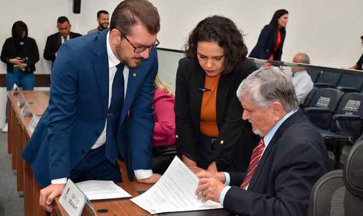 Gleice, Zeca e Kemp repudiam plano de assassinato a Lula, Alckmin e Moraes