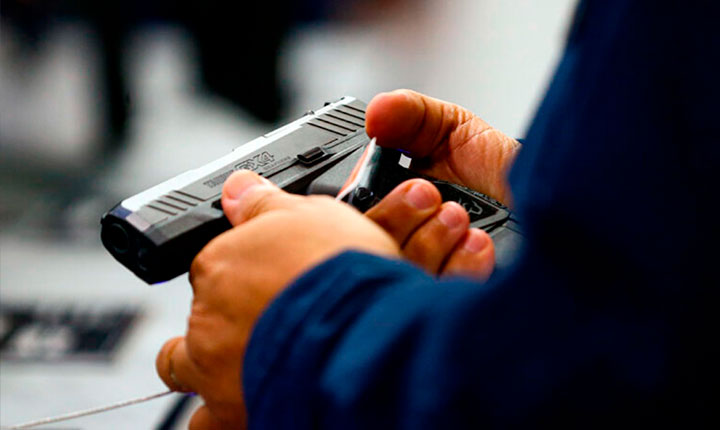 Projeto libera compra de armas para investigados e condenados