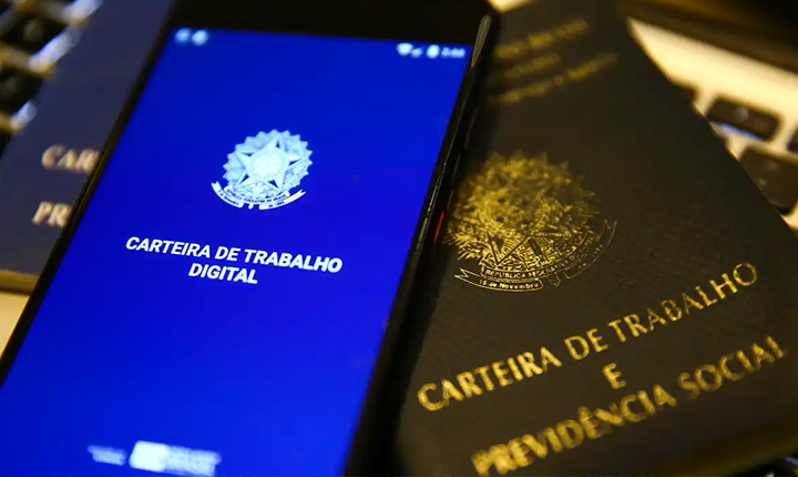 Brasil fecha 2024 com desemprego em baixa recorde de carteiras assinadas