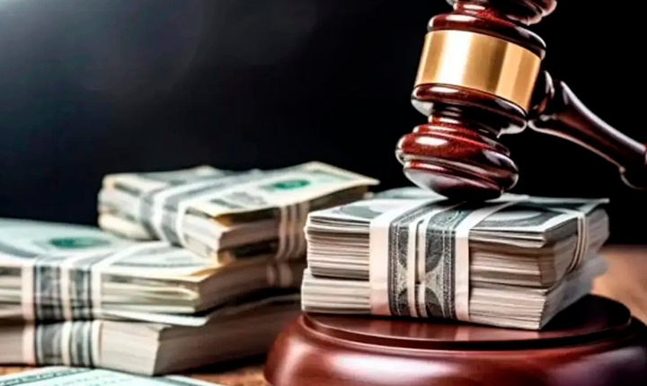 O escárnio dos supersalários no judiciário
