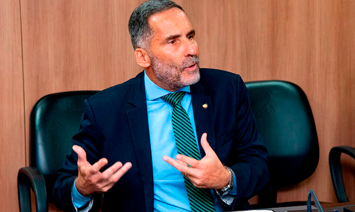 Quem é contra câmeras em policiais desconhece resultados, diz secretário de segurança