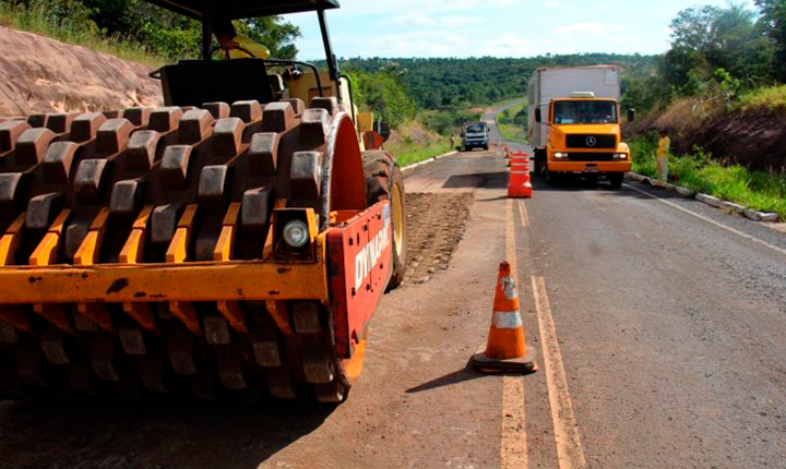 MS firma contrato para restauração da MS-436, no norte do Estado