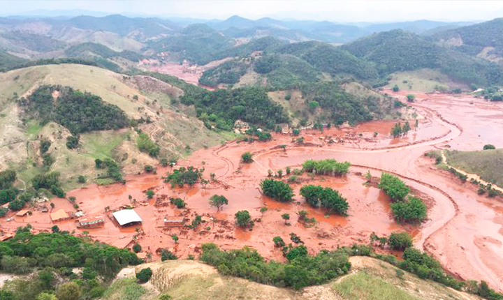 Justiça britânica entra na fase final do julgamento sobre desastre de Mariana