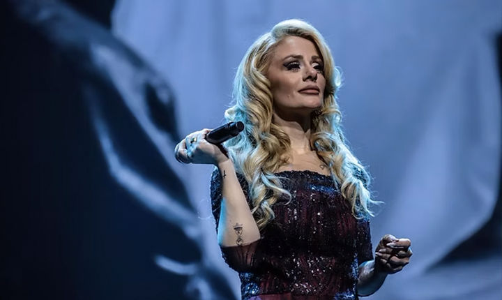 Hello Adele Tribute rola no dia 10 de maio no Palácio Popular da Cultura
