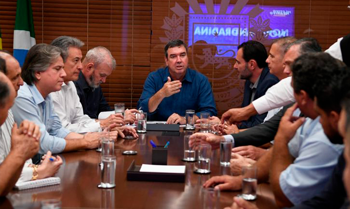 Nova Andradina leva à Riedel demandas do município