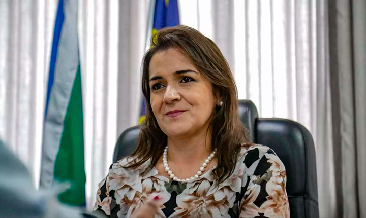 Prefeitura coloca R$ 33 mi em obra mas congela salários dos servidores