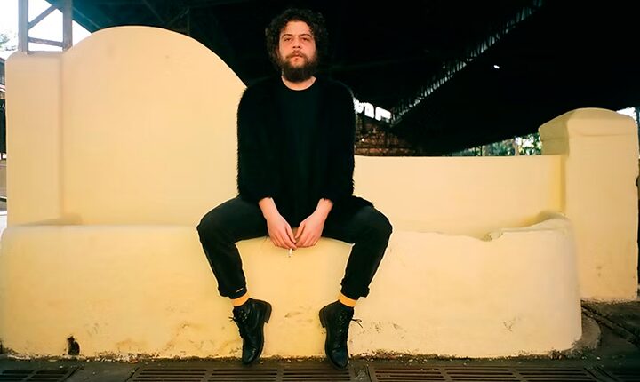 Pélico faz show acústico na Casa Odette nesta quinta