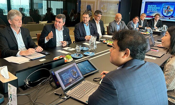 Riedel apresenta oportunidades a empresários de Singapura