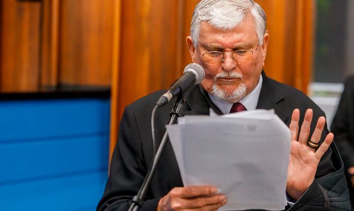 Zeca cobra regulamentação das atividades do grupo Legendários em áreas de preservação