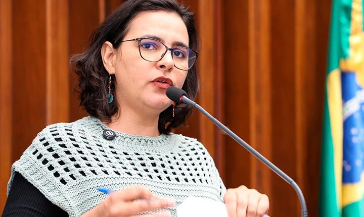Gleice Jane celebra 20 anos da UFGD como ferramenta para construção da democracia