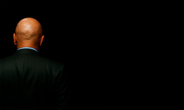 Por que Moraes concentra as decisões sobre Bolsonaro?