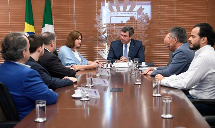 Riedel recebe embaixadora da República Tcheca e celebra cooperação em comércio, inovação e cultura