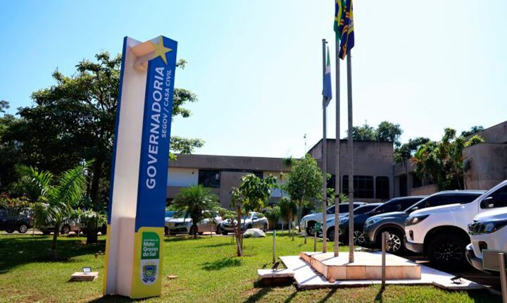 MS divulga datas para pagamento das duas parcelas do 13° salário aos servidores