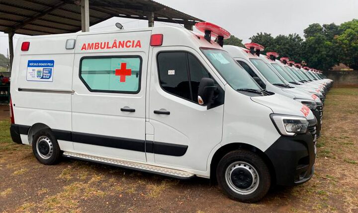 Ambulâncias e caminhonetes reforçam frota da Saúde em municípios e polos indígenas