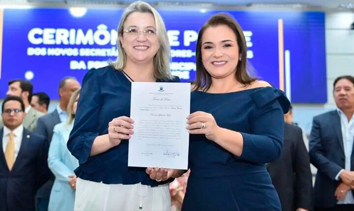 Adriane exonera secretária de Saúde e cria comitê gestor
