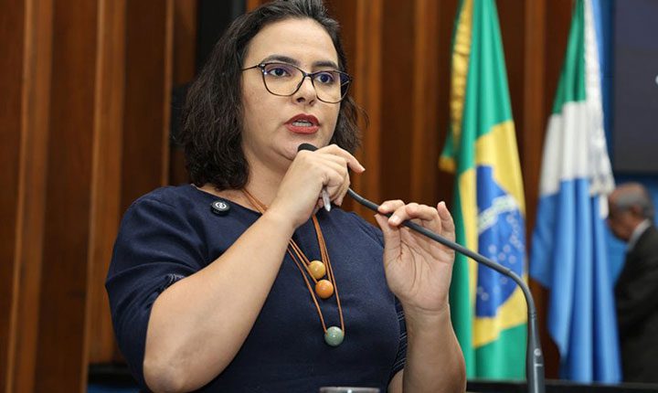 Gleice defende políticas públicas e tratamento digno a indígenas da região de Dourados