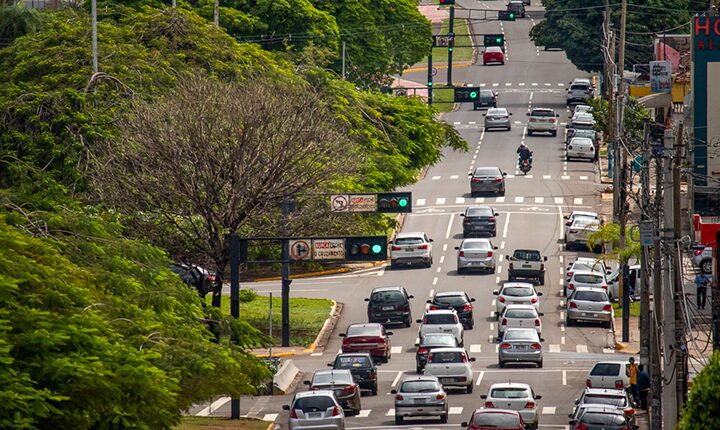 Novos radares começam a ser instalados nas vias de Campo Grande