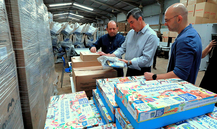 Logística garante eficiência na entrega de materiais às escolas de MS