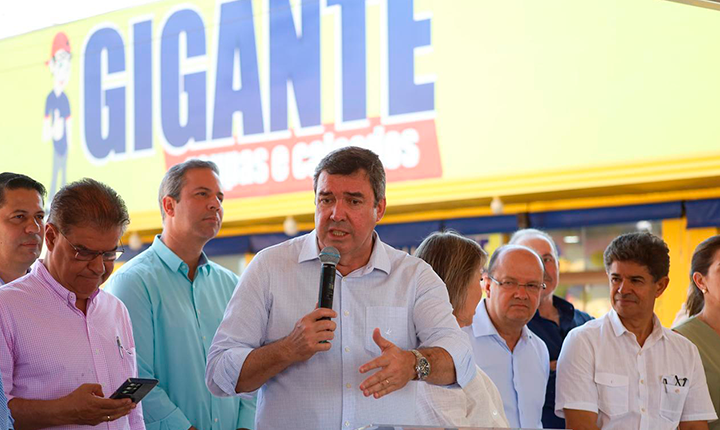 Riedel entrega mais de R$ 40 milhões em obras de infraestrutura em Douradina e região
