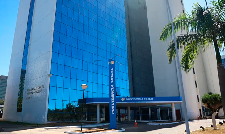 Novas regras do INSS empurram aposentadoria para mais tarde