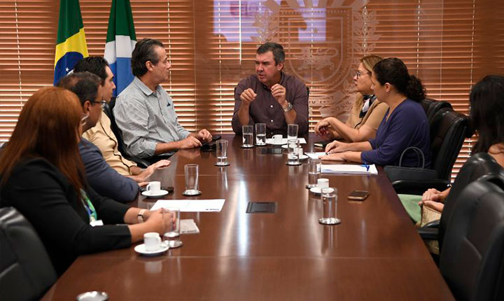 MS quer manter maior cobertura vacinal do país e ampliar leitos em hospitais regionais